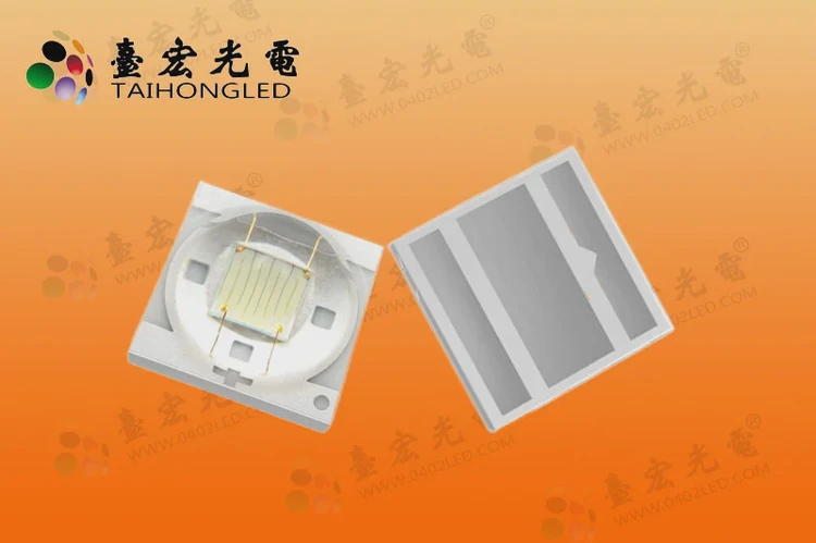 3535贴片led灯珠，3535陶瓷 翠绿色1-3W 700mA 520-530NM 贴片LED